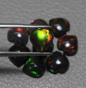 Suministros para la Fabricación de Joyería Fina, Cabujones de Ópalo Negro en Forma de Corazón de 5 mm, Lote a Granel, Piedra de Ópalo Negro Lightning Ridge para la Fabricación de Joyería - Product Image 2