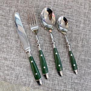 Juego de cubiertos pulidos con espejo para hoteles y restaurantes Juego de cubiertos reutilizables de alta calidad Juego de Cubiertos de acero inoxidable con fácil agarre - Product Image 2