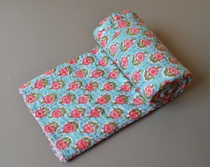 Copriletto in cotone Kantha con stampa a blocchi leggeri bohémien cucito a mano copriletto invernale ed estivo coperta con trapunta Kantha Vintage - Product Image 6
