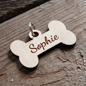 Étiquettes de chien et de chat en bois pour les noms drôles personnalisés gravure en gros étiquettes de nom d'identification en forme d'os en bois naturel - Product Image 3