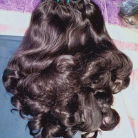 Extensions de cheveux humains brésiliens Remy 100% naturels, ondulés et volumineux, non traités, cheveux de temple vierges, tissage naturel, 8 pouces, vente en gros