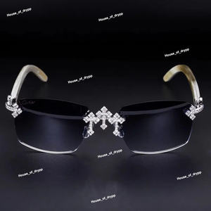 Gafas de Sol Unisex de Lujo sin Montura con Diamantes Moissanite, Lentes Degradados Negros y Diseño Cruzado, Estilo Hip Hop - Product Image 2