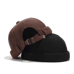 Bonnet Docker en Tricot Uni, Bonnet d'Hiver sans Bord pour Hommes et Femmes, Chapeau Aviateur Chaud et Épais sans Visière - Product Image 1