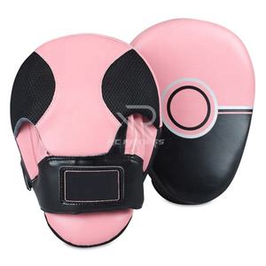 Almohadillas de Piel de Alta Calidad para Entrenamiento de MMA y Boxeo, con Logotipo Personalizado, Almohadilla Curva de Enfoque, Gran Venta, Precio Bajo - Product Image 4