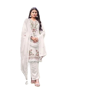 Lo último Fox Georgette pesado bordado con trabajo a mano con Stanton viscoso con dupatta - Product Image 1