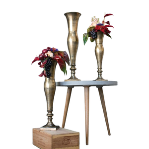 Florero decorativo de suelo pulido brillante grande fundido de aluminio Diseño clásico Florero decorativo de metal hecho a mano Antiguo - Product Image 3