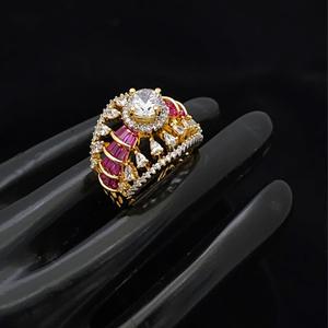 À la mode élégant meilleure qualité or blanc finition bague réglable pour la fonction et la fête Collection de vêtements de mariage pour les femmes - Product Image 1