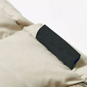 Veste matelassée cagoule élégante, isolation de haute qualité, coupe-vent, parfaite pour les activités de plein air, réductions sur les commandes en gros - Product Image 5