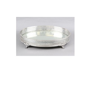 Finition argentée Top Trending Luxury Style Plateaux en métal Serveur de desserts Plateau de service personnalisé pour boire du thé ou du café - Product Image 5