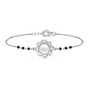 Compre Pulseras Mangalsutra de Plata Pura con Diseño de Flor de Perla, Regalo para Esposa - Product Image 1