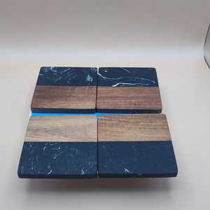 Posavasos de resina personalizados con nombres o iniciales, alfombrillas de epoxi personalizadas para regalos de devolución, tiendas de regalos en línea y posavasos de piedra - Product Image 3