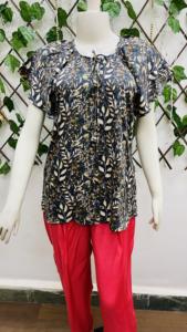 Top Versátil de Primera Calidad para Salidas Diurnas, Cenas Nocturnas y Transiciones de Estilo sin Esfuerzo a un Precio Económico desde India - Product Image 2