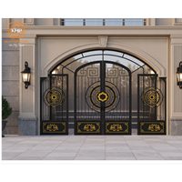 Porte d'entrée extérieure double en fer forgé, de luxe, moderne, antivol, durable et résistante à l'eau pour villa au Vietnam