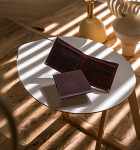 Último Modelo en Cuero Genuino Unisex |   Tarjetero Corto y Delgado de Diseño de Lujo |   Hecho a Mano, Vintage, Ecológico, para Uso Diario - Product Image 6