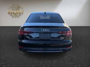 รถยนต์มือสอง Audi A4 2.0T quattro Premium Plus AWD 2.0T quattro Premium Plus 4 ประตู ซีดาน 7 เกียร์อัตโนมัติ ไม่เคยเกิดอุบัติเหตุ มีขาย - Product Image 6