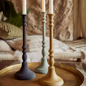 Bâtons coniques colorés, grands et minces. Élégance bohème pour toute table. Disponible aux prix de gros. - Product Image 1