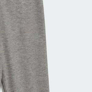 Conjunto de chándal de dos piezas con patrón sólido personalizado para mujer, estilo informal ecológico para el verano 2025, opción de logotipo, precio competitivo - Product Image 4