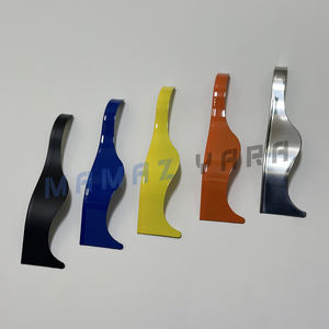 Navaja de Afeitar Curva Estilo Dominicano, Corte Ondulado Wenzy, Fabricada en Acero Inoxidable para Barbería, Diseño y Logotipo Personalizados - Product Image 3