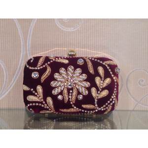 2025กระเป๋าคลัทช์ผ้าแคนวาสแบบมีซิปด้านบนสุดทันสมัยของผู้หญิงผ้า zari ปักกึ่งอัญมณีประดับด้วยลูกปัดไข่มุก - Product Image 2