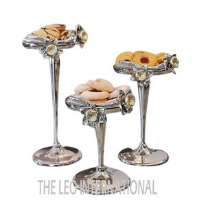 Diseño de forma irregular chapado en oro 2 niveles Aluminio Metal Boda Fiesta Cumpleaños Otra ocasión Soporte para pastel - Product Image 3