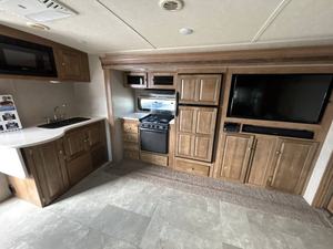 Forest River Rockwood R-o-o 2-3-F-L d'occasion 2019 à vendre - Product Image 6