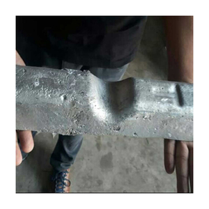 Lingots d'aluminium de haute qualité conçus pour des procédés de fusion et de formage cohérents dans la fabrication et le traitement des métaux - Product Image 5