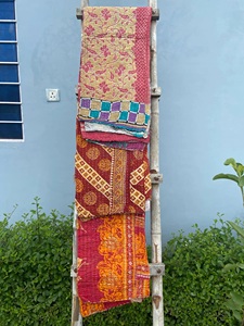 Wholesale Indian Vintage Cotton Kantha <b>Quilts</b> Handmade Printed Organic Sari Kantha <b>Throw</b> Blankets Beautiful Bohemian Hotel - Product Image 5