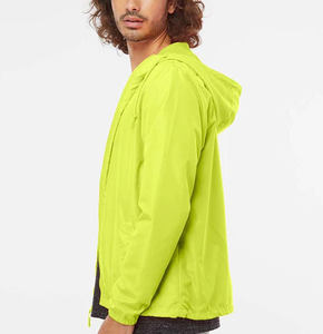 Chaqueta Cortavientos Deportiva de Alta Calidad para Hombre, Nuevo Diseño con Cuello Alto y Cierre de Cremallera, Estilo Casual - Product Image 3