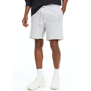 Precio al por mayor Uso al aire libre Hombres Pantalones cortos casuales Logotipo personalizado de gran tamaño Peso ligero Hombres Pantalones cortos - Product Image 1