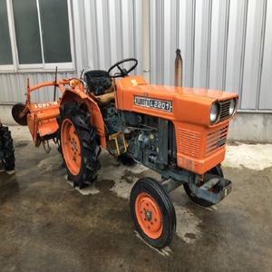 Calidad superior Kubota L2201 Listo para la entrega En stock Tractor Diseñado para profesionales Compre hoy con entrega rápida - Product Image 4