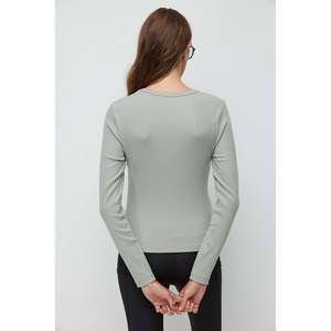 Camiseta Casual de Manga Larga para Mujer en Tela Turca de Alta Calidad 100% Algodón con Logotipo Estampado ODM Diseño Básico Elástico - Product Image 5