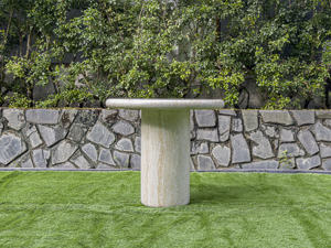 Mesa de Centro de Hormigón Travertino Minimalista Moderna Hecha a Mano con Acabado de Piedra y Base Esculpida para Sala de Estar - Product Image 2