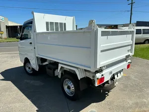 Camioneta Mini Suzuki Carry Dump 4WD 2019-2022 en perfecto estado - Product Image 5