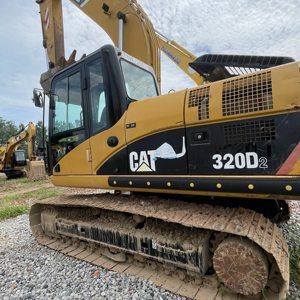 Excavadora Usada Caterpillar 320CL, Peso Operativo de 20 Toneladas, Alto Rendimiento, con Motor y Componentes Centrales - Product Image 1