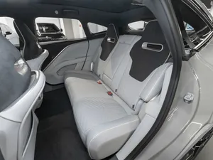 VOITURE D'OCCASION 2023 11 90 kWh I Faible kilométrage Automatique Toit ouvrant panoramique Feux LED Feux diurnes LED 6 places Prête à être expédiée - Product Image 6