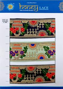 Tela de encaje bordado floral colorido Patrones intrincados Uso de moda de gama alta para bolsas de regalos de ropa - Product Image 3