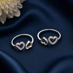 NOVAMART Fine Zarkan Twin Heart <b>Silver</b> <b>Toe</b> <b>Rings</b> for Weddings and Engagements Handcrafted in Brass Copper with Diamond Stone Gif - Product Image 1
