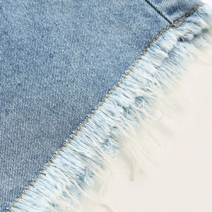 Pantalones cortos de mezclilla con estilo personalizados OEM para mujer, pantalones cortos de mezclilla bordados con dobladillo crudo para mujer, pantalones vaqueros personalizados para mujer, pantalones cortos lavados de cintura alta - Product Image 4