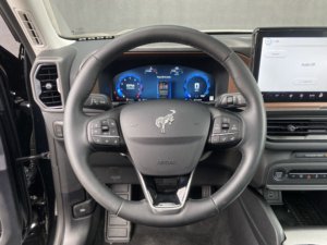 Ford Bronco Sport Outer Banks d'occasion propre 2025 - Product Image 4