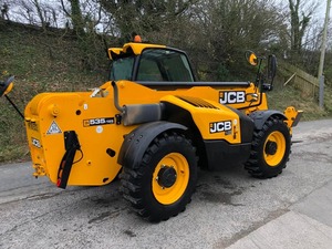 Chariots élévateurs télescopiques JCB 535-125 d'occasion avec moteur diesel Transpalette pour commerces de détail et ateliers de réparation de machines - Product Image 6