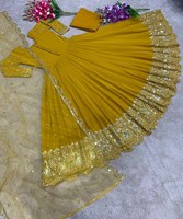 Alphanumero - Ensemble Salwar en Soie Viscose Fortement Brodé, Style Designer Bollywood, Livraison Mondiale Disponible, Vente en Gros