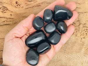 Natural Black <b>Obsidian</b> Tumbled Loose Gemstone Customized With Size And Shape Wholesale Bulk - Product Image 6