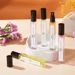 Échantillon de parfum authentique de 10ml, bouteille de parfum pour le corps des femmes <span class=keywords><strong>en</strong></span> verre, petit flacon de parfum <span class=keywords><strong>en</strong></span> <span class=keywords><strong>vrac</strong></span>, bon marché, vente <span class=keywords><strong>en</strong></span> gros - Product Image 3