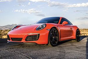 Excellent état, Porsche 911 Carrera 4S Coupé 2017 d'occasion, 30 000 miles - Product Image 5
