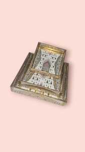 ชุดถาดไม้หรูหราพิมพ์ลายเคลือบเงาและแผ่นฟอยล์สีทองเหมาะสำหรับเสิร์ฟชากาแฟและขนมอย่างมีสไตล์ - Product Image 5