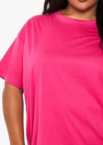 Dernier design de t-shirts unis surdimensionnés pour femmes nouvelle couleur rose à la mode douce, confortable et idéale à porter au quotidien - Product Image 5