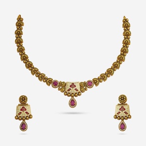 Antique <b>Necklace</b> 185357 Elegant and Timeless for Wedding Occasions - Product Image 1