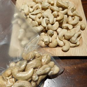 Noix de cajou de qualité supérieure en gros, certifiées biologiques USDA/UE, directement du Cambodge - Product Image 1