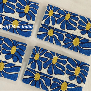 Craft Men India Atractivo Pequeño Novia Solapa Embrague Monedero Cuentas blancas Patrón de cocodrilo para regalos nupciales perfectos Bolsos de noche - Product Image 1