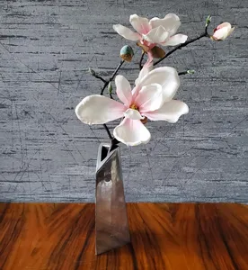 Gran oferta, jarrón decorativo de mesa de aluminio personalizable con acabado mate para uso moderno en el hogar y la Oficina, proveedor indio de exportación a granel - Product Image 5